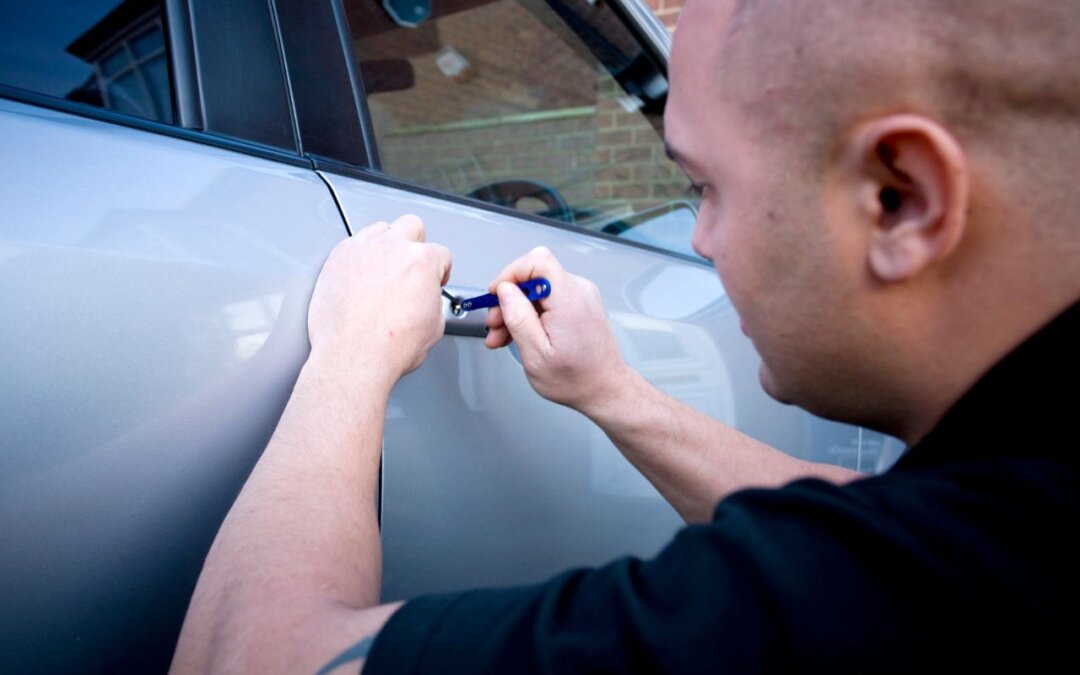 5 Tips To Consider When Choosing An Auto Locksmith